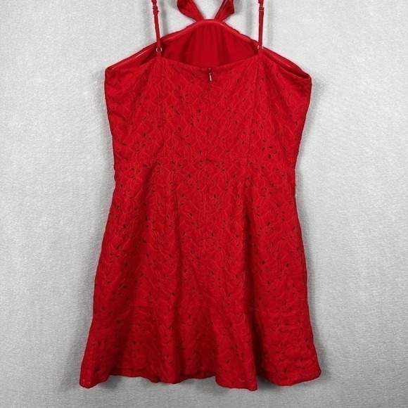 J.O.A Red Eyelet Lace Mini Dress Halter Ruffle Straps Size Medium - Picture 13 of 13